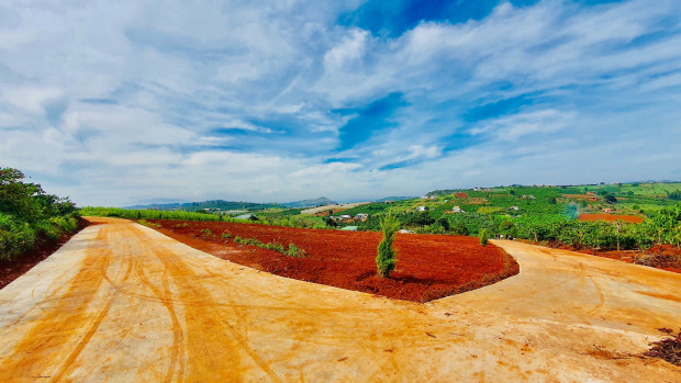 Mua bán đất xã Nam Hà, huyện Lâm Hà, giá rẻ sổ hồng riêng, view đồi bao quanh siêu đẹp, hạ tầng chuẩn