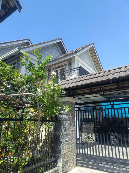 Biệt Thự Yersin Phường 9, Tp. Đà Lạt | Sang Trọng, Hoàn Công & Vị Trí Vàng Gần Trung Tâm