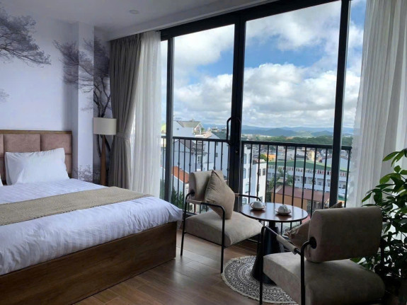 Khách Sạn Hoàn Công Ngô Thị Sỹ – Phường 4, Tp. Đà Lạt Trung Tâm Thành Phố– Sẵn Kinh Doanh Lưu Trú