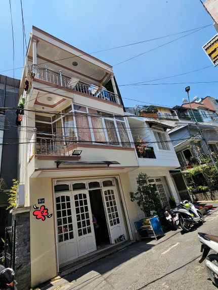 Nhà Hoàn Công P6 Đà Lạt, Hẻm Hai Bà Trưng, Ô Tô Vào Tận Nơi