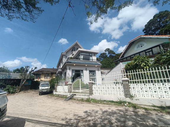 Nhà Đẹp 2 Mặt Tiền Hoàn Công Trần Hưng Đạo, Phường 10 – Trung Tâm Đà Lạt, Vừa Ở Vừa Kinh Doanh Dòng Tiền